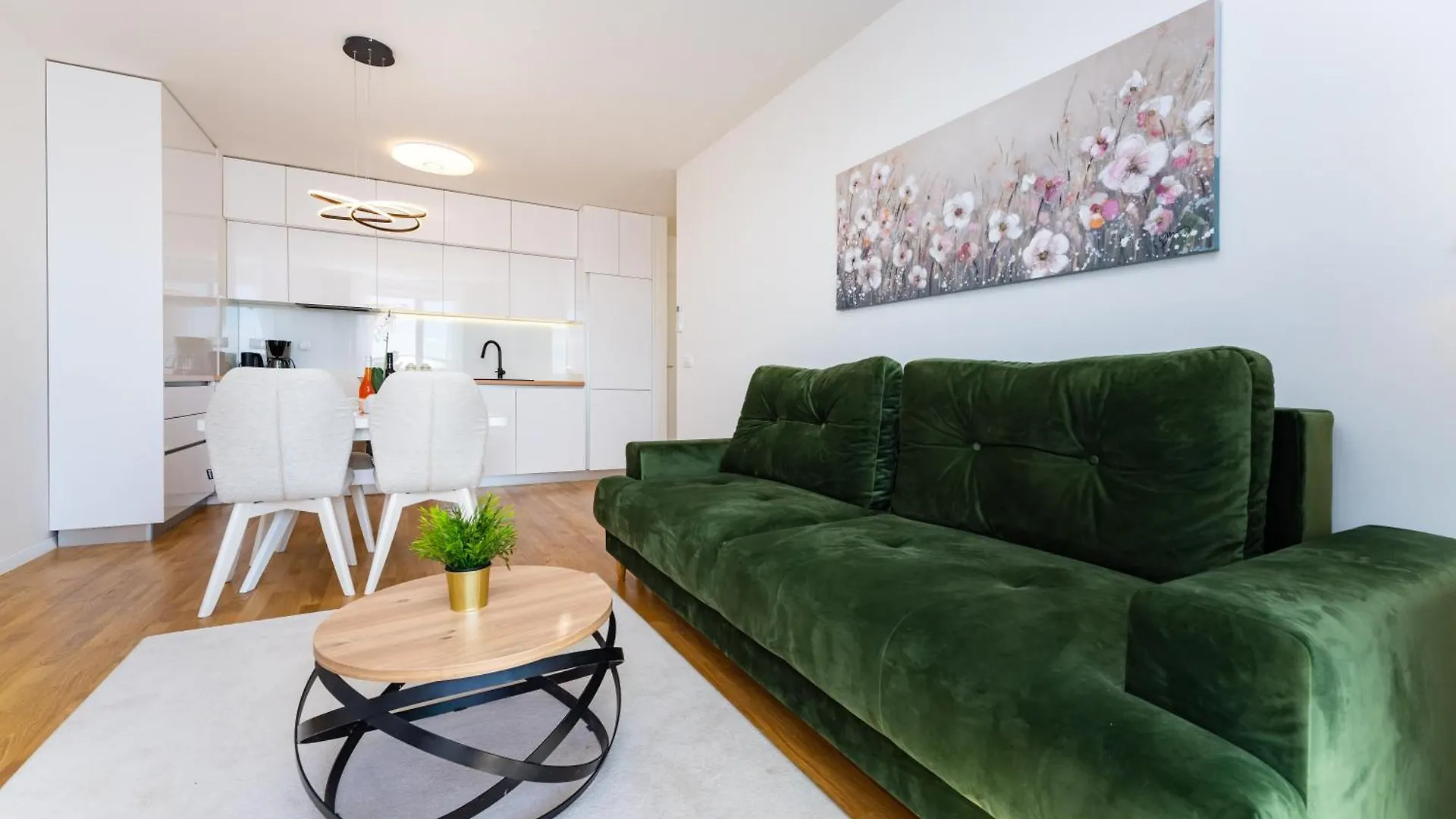 Dalmatian Breeze Apartment Brodarica