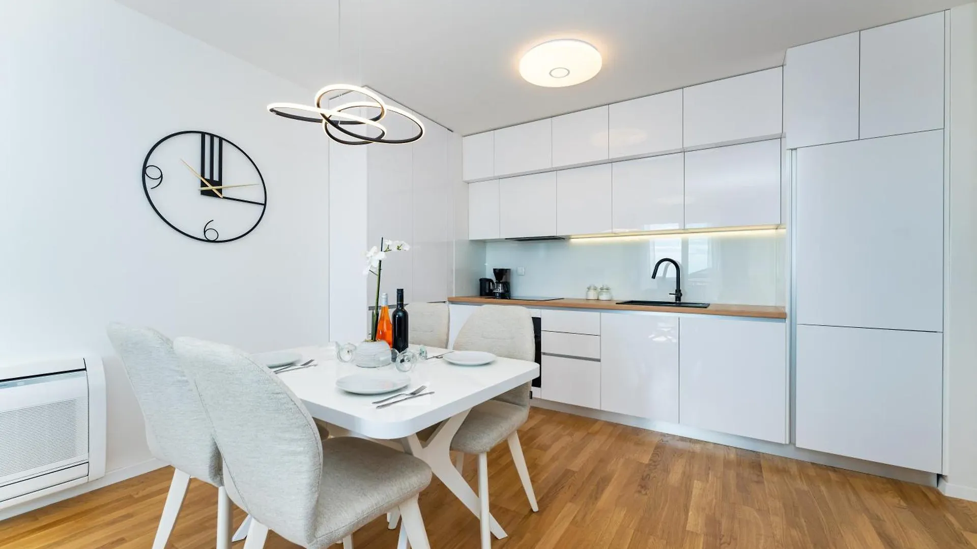 Dalmatian Breeze Apartment Brodarica