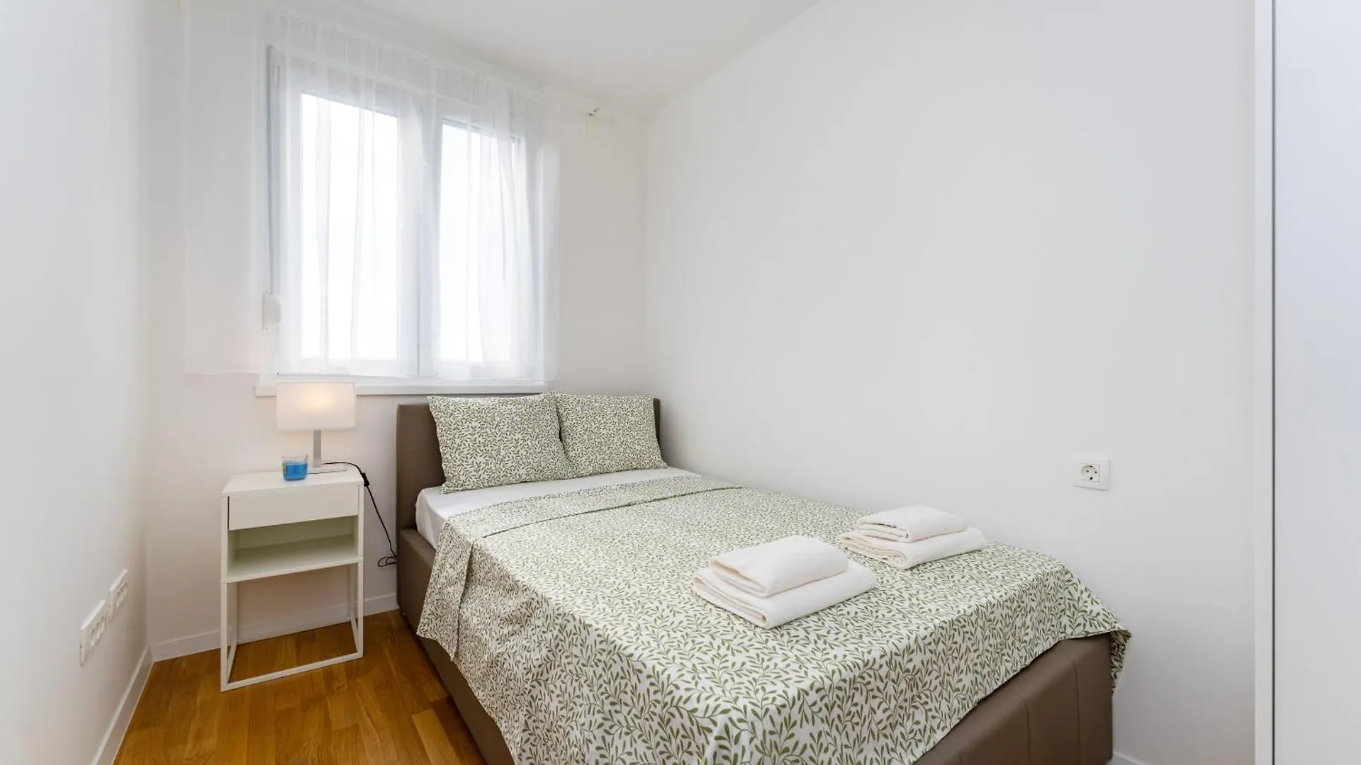 Dalmatian Breeze Apartment Brodarica